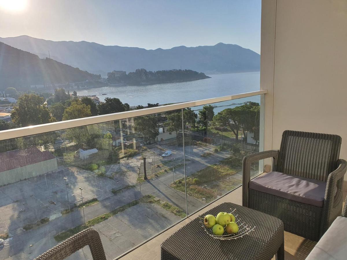 Apartman Lav Tre Canne Apartment Budva Bagian luar foto