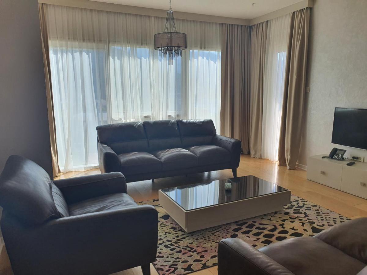 Apartman Lav Tre Canne Apartment Budva Bagian luar foto